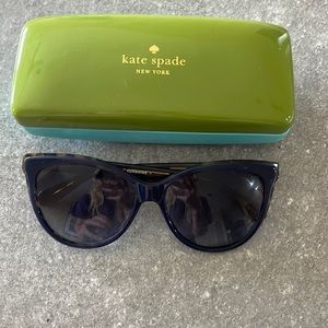 Kate Spade sunglasses. Tortoise shell color. Perfect condition